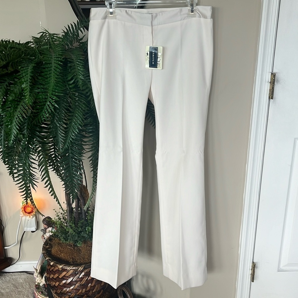 Brand New Jones New York Stretch Off White Trousers Dress Pants w/ Satin Waist